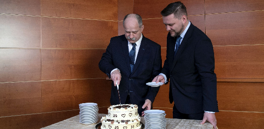 Oslavy 30 let Centra, poslední festival v parku Syllabova, Adventní koncerty ČT
